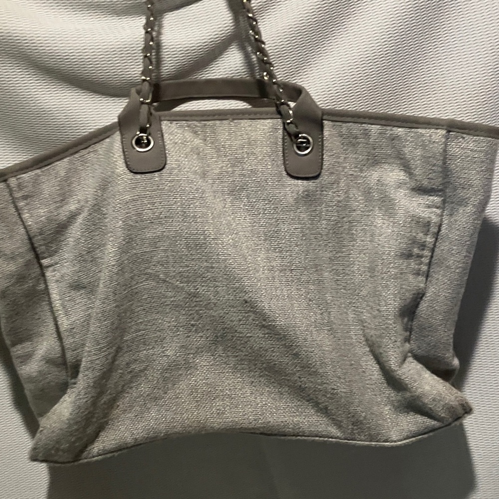 Lily and Bean Gray Tote Bag with Pink Stripe has monogram AC previously owned - Picture 5 of 6